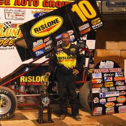 Gray races to O&#39;Reilly USCS Outlaw Thunder win and new track record at Volunteer Speedway
