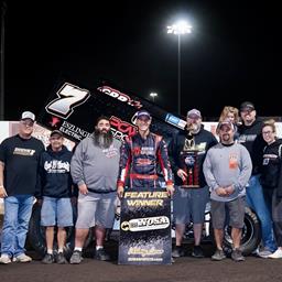 Henderson and Sandvig Cap Championship Season at Huset&#39;s Speedway With Win