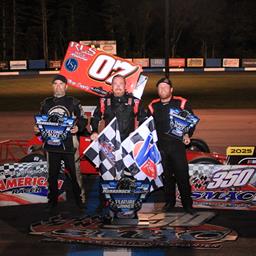 LEARY TOPS MODIFIEDS, SUPER MODS TO HELLIWELL SATURDAY AT MONADNOCK