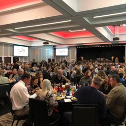 Champions and drivers honored at Knoxville Raceway Banquet