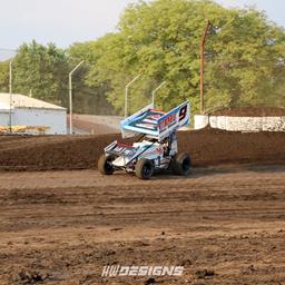 Paul Nienhiser Battles Up Front with IRA and Sprint Invaders in Doubleheader Action