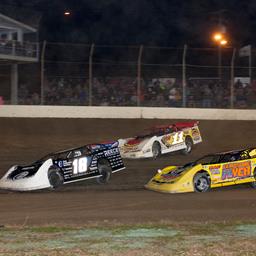 Shirley and Davenport Share DTWC Front Row