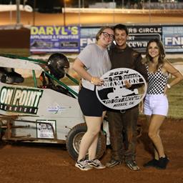 Dillon Berglan Dominates the Turf Tire Nationals at Red Dirt Raceway!