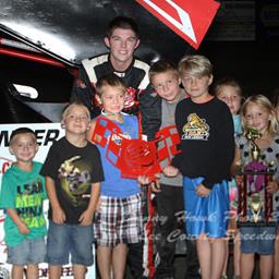 Jamie Ball Wins Wild Sprint Invaders Feature in Donnellson