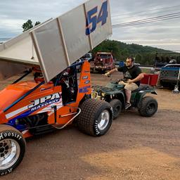 Amantea Solid During Debut in 360 Sprint Car at Big Diamond Speedway