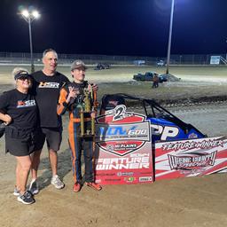 Soares Scores First NOW600 National Non-Wing Win while Weger Doubles Up on Victories at Wayne County Speedway!