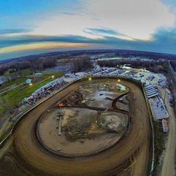 Wesley Smith scores at Valley Speedway