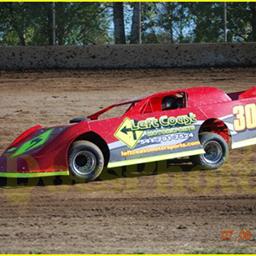 Full Card Of Racing For Championship Night At Willamette Speedway; Six Champions Crowned