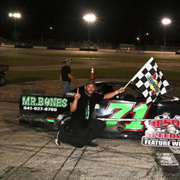 Ellis crowned Mod-Mini King at Desoto Speedway