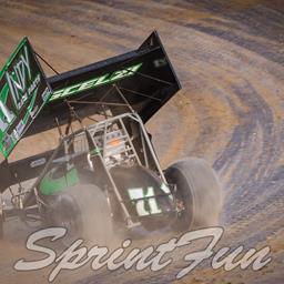 Giovanni Scelzi Maneuvers to Top-Five Finish During World of Outlaws World Finals