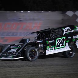 KINZLEY CAPS OFF SEASON WITH FOURTH DACOTAH SPEEDWAY VICTORY