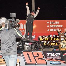Weder on top of Modified world, wins 18th Annual Featherlite Fall Jamboree