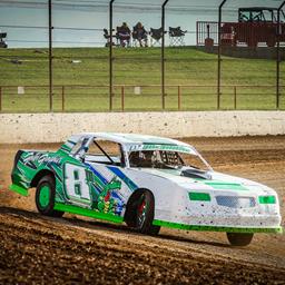 Lucas Oil Speedway Spotlight: USRA Stock Cars a winning fit as McMillin returns to the track
