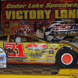 Don O&#39;Neal&#39;s First Visit to Cedar Lake in 14 Years Nets Lucas Oil Late Model Dirt Series Win