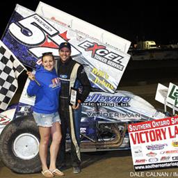 SANDERCOCK WINS HOME TRACK THRILLER