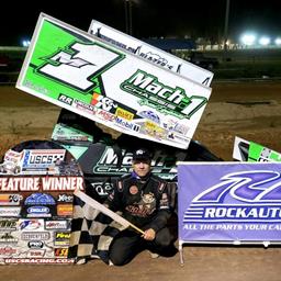 Mark Smith battles to USCS Speedweeks Round #5 “Hub City Havoc” win at Hattiesburg on Friday