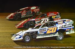Rodney Sanders earns podium finish in Larry Phillips Memorial finale