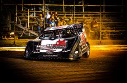 Mitchell scores podium finish in Spooky 50 finale at Super Bee
