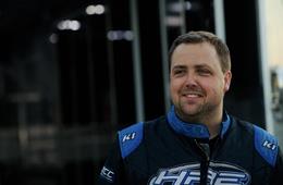 Rodney Sanders takes on Texas World Dirt Track Championship
