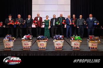PPL Pulling Champions and Award Winners Recognized at Champions T