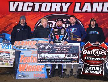 Farmer City Raceway (Farmer City, IL) – World of Outlaws Late Model Series – Illini 100 – April 11th-12th, 2025. (Josh James Artwork)