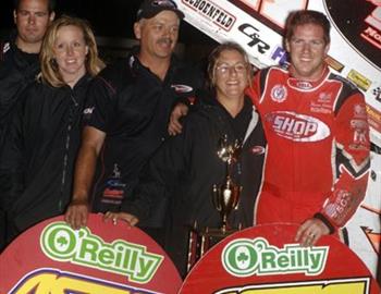 Jason Johnson and crew in Huron victory lane