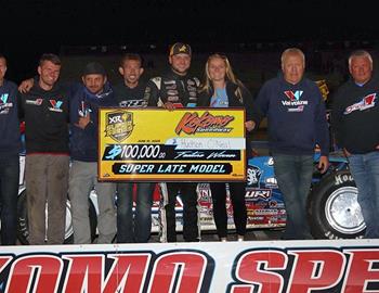 Hudson ONeal banked the richest win of his career ($100,000) on Monday night at Kokomo (Ind.) Speedway aboard his Rocket1 Racing No. 1 Super Late Model in XR Super Series action. (Jim Denhamer image)