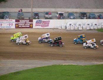 Heat race takes formation...