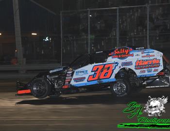 Dylan won the Iowa Dirt Nationals finale at Maquoketa (Iowa) Speedway on Saturday, Oct. 21.