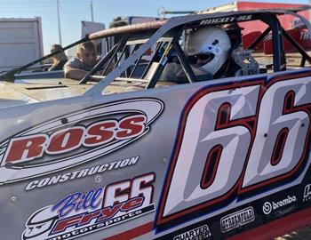 Joe Godsey picked up an emotional Sooner Late Model Series / STLMS Late Model Series win on Saturday night at Enid (Okla.) Speedway. He piloted the late Hayden Ross’ Super Late Model to the $1,000 victory.