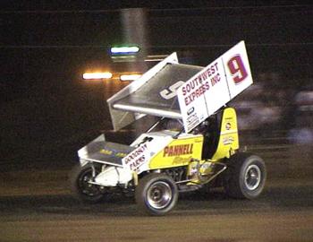 Gary Wright en route to victory lane