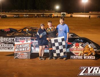 Ryan Hare wins at Tyler County Speedway on May 18. (Photo: Zach Yost Racing Photography.)