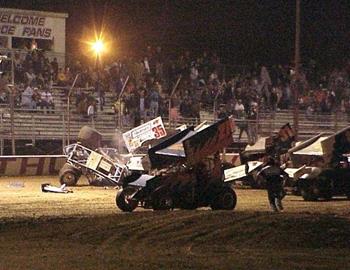 Jan Howard, Brandon Berryman & Greg Rilat tangle