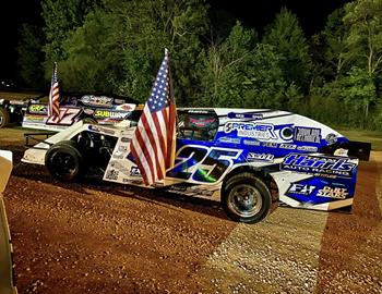 Cody Thompson takes part in Memorial Day festivities with USMTS.