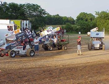 Pit activity at North Central Arkansas Speedway