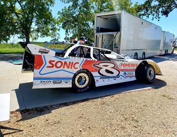 Dillons brand-new Sonic Drive In look on his No. 8.