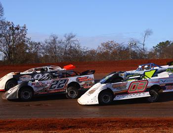 Mike in action at the 2023 Ice Bowl at Talladega Short Track (Eastaboga, Ala.). (Josh James Artwork image)