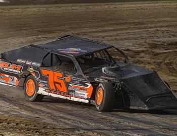 Oakshade Raceway (Wauseon, OH) – Summit Modified Nationals – Birthday Race – July 12th, 2025. (Tyler Carr Photo)