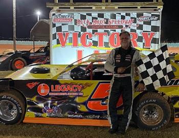 Mike Combs conquered the Steel Head Late Model action at Alabama’s Buckshot Speedway on Saturday night.