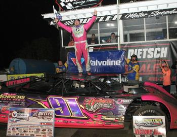 Rusty Schlenk was victorious at Butler Motor Speedway on Saturday, August 24. (Andy Barrand / Photo Finish Racing Photography)