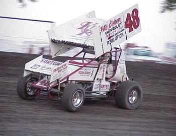 Jake Martens en route to a heat race win