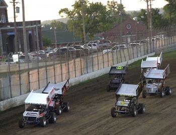 Heat race down the frontstretch