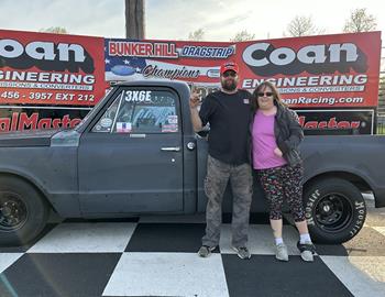 Brad Fisher wins the first ever Texas Hold Em race at Bunker Hill Dragstrip