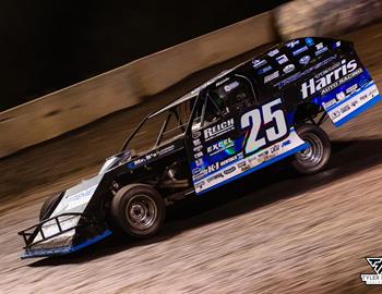 Cody Thompson on track during the 2024 IMCA Super Nationals at Boone Speedway (Boone, IA). (Tyler Hagen Photography image)