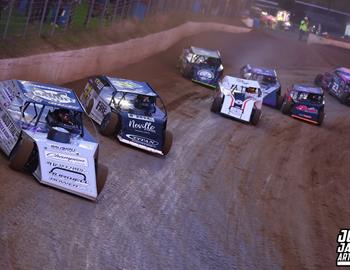 Peoria Speedway (Peoria, IL) – Midwest Auto Racing Series (MARS) Modified Championship – Garry Swibold Memorial – April 26, 2025. (Josh James Artwork photo)
