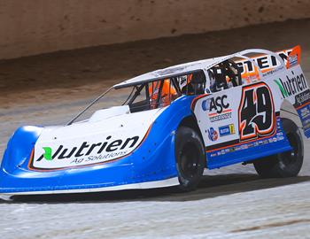 Jonathan Davenport dominated the Castrol FloRacing Night in America presented by Kubota event at Eldora Speedway on Sept. 4 for his first win of the year. (Josh James Artwork image)