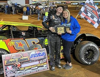 Marty Lunsford won the UCRA Bama Brawl at Fort Payne Motor Speedway on March 11, 2023.
