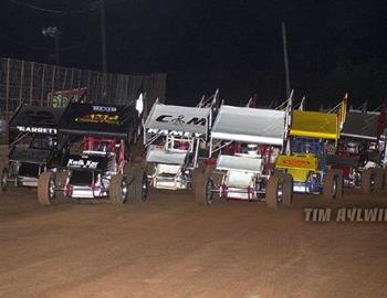 Scottie McDonald, Tony Bruce Jr., and Charlie Brown lead the three-wide