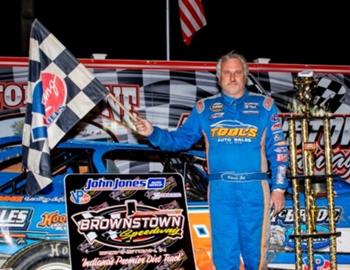 Dennis Erb Jr. notched a $5,000 Northern Allstars Late Model Series win on Saturday, April 6 in the Ira Bastin Memorial at Brownstown (Ind.) Speedway. (Mark Schaefer image)