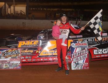 Cory Hedgecock in Victory Lane at Volunteer Speedway on September 14, 2022.
